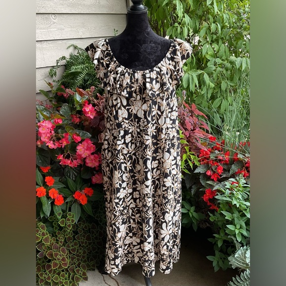 Ava & Viv Linen Blend Floral Empire Waist Dress - NWT - Picture 2 of 9